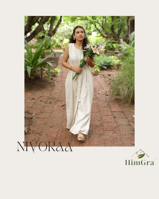 Nivoraa belted silhouette in HimGra signature Eri silk